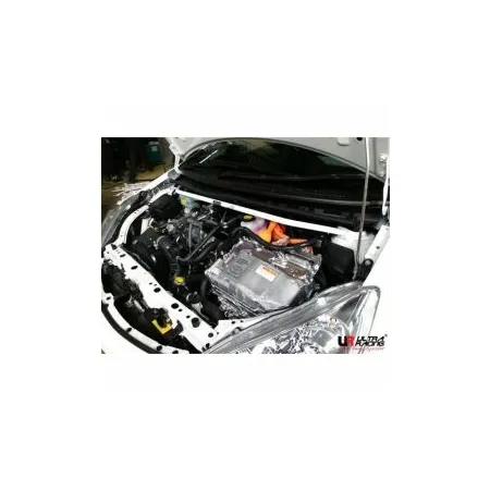 Rozpórka przednia (Front Upper Strut Bar)(1936) Ultra Racing Toyota Prius C (NHP10) 1.5 2WD 11-21
