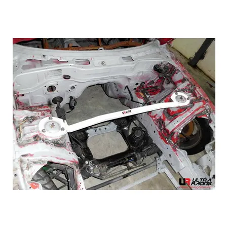 Rozpórka przednia (Front Upper Strut Bar)1530 Ultra Racing Mazda RX7 FD 93-97