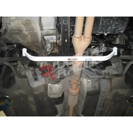 Rozpórka przednia dolna (Front Lower Tiebar) Ultra Racing Honda Accord 94-97 2D