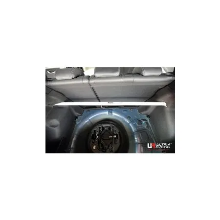 Rozpórka tylna górna (Rear Upper Strut Bar) Ultra Racing Hyundai I30 1.6D 12-17