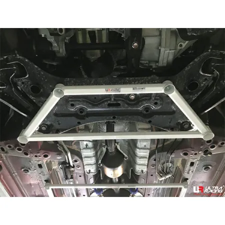 Rozpórka przednia dolna (Front Lower Brace)(4050) Ultra Racing Mitsubishi Xpander (NC) 1.5 2WD 17+