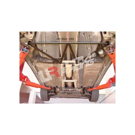 Rozpórka przednia dolna (Front Lower Brace) Ultra Racing Volvo S60/S80/V70