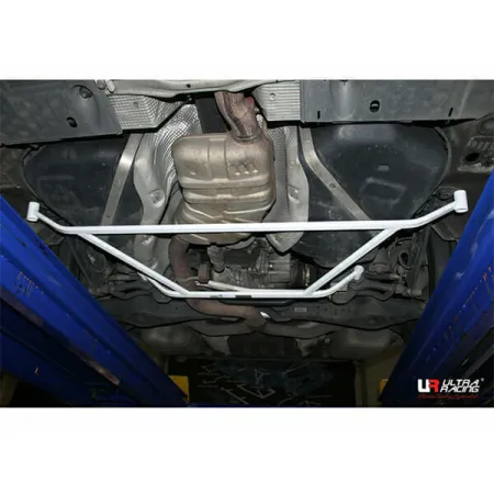 Rozpórka tylna dolna (Rear Lower Bar) (3249) Ultra Racing Volkswagen Passat Cc R36 3.6 4WD 08-17