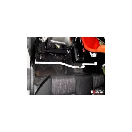 Rozpórka wewnętrzna (Room Bar) Ultra Racing Lexus IS200/RS200