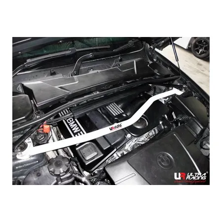 Rozpórka przednia (Front Upper Strut Bar)Ultra Racing BMW 3-Series E90 05+ 320