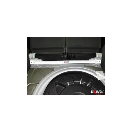 Rozpórka tylna górna (Rear Upper Strut Bar) 2089 Ultra Racing Audi TT 8N 98-06 1.8T