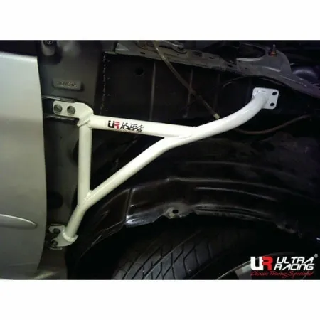 Rozpórka przedniego kielicha (Fender Brackets) (117P) Ultra Racing Toyota Vios (XP40) 1.5 2WD 02-07