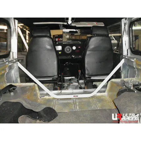 Rozpórka wewnętrzna (Room Bar) (2634) Ultra Racing Land Rover Defender 110 2.5 4WD 83-90
