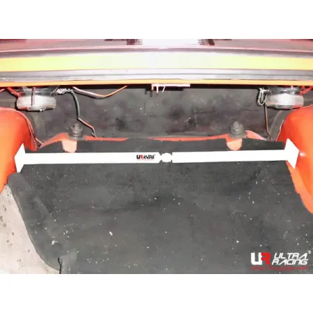 Rozpórka tylna górna (Rear Upper Strut Bar) (3399A) Ultra Racing Ford Escort 1.6 2WD MT 74-80
