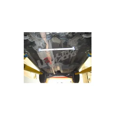 Rozpórka przednia dolna (Front Lower Tiebar) 656 Ultra Racing Hyundai Tucson 08+