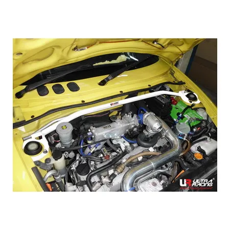 Rozpórka przednia (Front Upper Strut Bar)RHD Ultra Racing Daihatsu Copen 660T 02-11