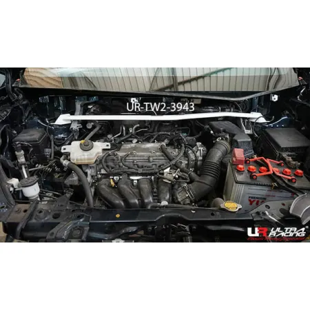 Rozpórka przednia (Front Upper Strut Bar)(3943) Ultra Racing Toyota Noah/Voxy (R80) 1.8 2WD 14-21