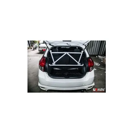 Rozpórka tylna (Rear Cross Brace) Ultra Racing Toyota Yaris 10+ XP13