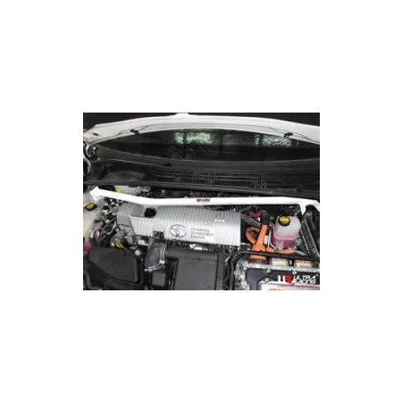 Rozpórka przednia (Front Upper Strut Bar)Ultra Racing Toyota Prius XW30 10+