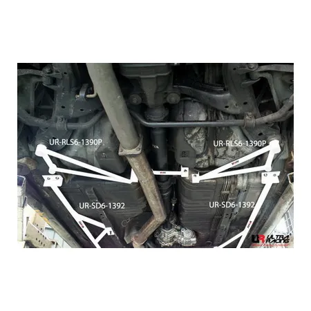 Rozpórka tylna (Rear Brace)s Ultra Racing for Nissan Skyline GTR R33