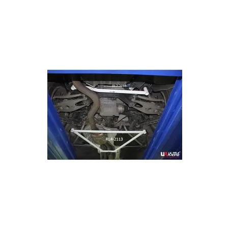 Rozpórka tylna dolna (Rear Lower Brace) Ultra Racing BMW 1M Coupe E82 10+