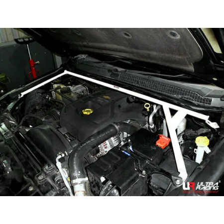 Rozpórka przednia (Front Upper Strut Bar)(3830) Ultra Racing Chevrolet Colorado (RG) 2.8D 4WD 11+