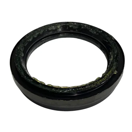 Uszczelniacz wewnętrzny piasty przedniej IOD Performance Nissan Patrol Y60/61