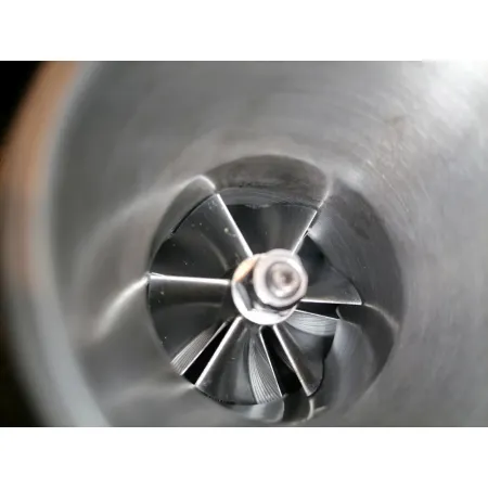 Silnik 1.6HDI 1.6TDI 1.6D do pojazdów Citroen, Ford, Mini, Peugeot, Volvo - Wysoka jakość, doskonała wydajność.