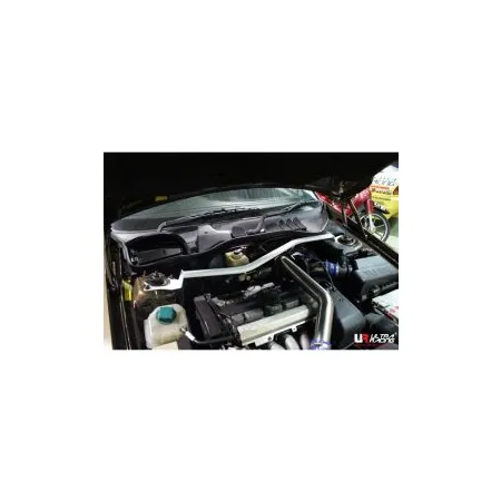 Rozpórka przednia (Front Upper Strut Bar)Ultra Racing Volvo 850 (Fuse Box) OBD2