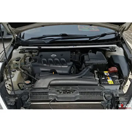 Rozpórka przednia (Front Upper Strut Bar)(3798) Ultra Racing Nissan Teana (J32) 2.0/2.5 2WD 08+