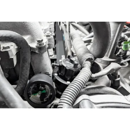 Zestaw przyłączeniowy listwy paliwowej Toyota 2UZ-FE bez VVT-i Radium Engineering