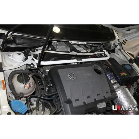 Rozpórka przednia (Front Upper Strut Bar)Ultra Racing VW Passat CC 2.0D/3.6 AWD 05-13