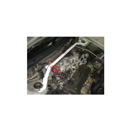 Rozpórka przednia (Front Upper Strut Bar)Ultra Racing Nissan Sunny 95-99 B14