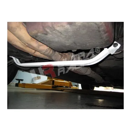 Rozpórka przednia dolna (Front Lower Tiebar) Ultra Racing Honda Civic/CRX 88-91 EF/ED