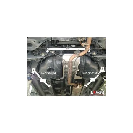 Rozpórka tylna dolna (Rear Lower Bar) (1035) Ultra Racing Nissan Presage (U31) 2.5 2WD 03-09