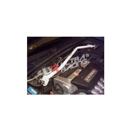 Rozpórka przednia (Front Upper Strut Bar)Ultra Racing Honda Civic 01-05 2/4D 2.0