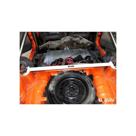 Rozpórka tylna górna (Rear Upper Strut Bar) Ultra Racing Suzuki Swift 89-94