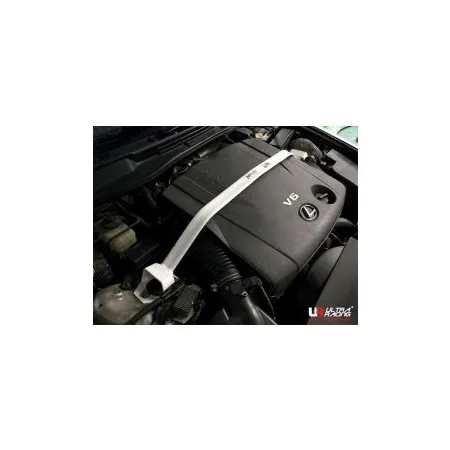 Rozpórka przednia (Front Upper Strut Bar)(2445) Ultra Racing Lexus IS 250 (XE20) 2.5 V6 2WD FL 10-13