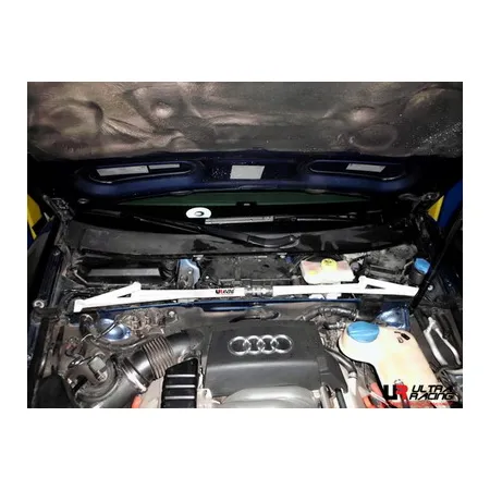 Rozpórka przednia (Front Upper Strut Bar)Ultra Racing Audi A6 C6 04-11 4.2 4WD