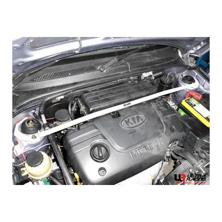 Rozpórka przednia (Front Upper Strut Bar)Ultra Racing Kia Rio 1.5 DC 05-10