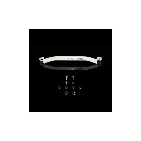 Rozpórka tylna dolna (Rear Lower Bar) 2610 Ultra Racing Mercedes CLK 3.2 96-03 W208