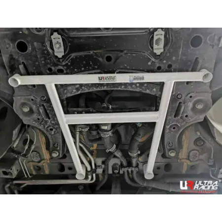 Rozpórka przednia dolna (Front Lower Brace) (3426) Ultra Racing Smart Fortwo (W453) 900-M281 2WD 14+ LHD/RHD